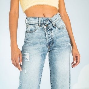EXTRA PERKS WASH REVICE CRISS CROSS JEANS